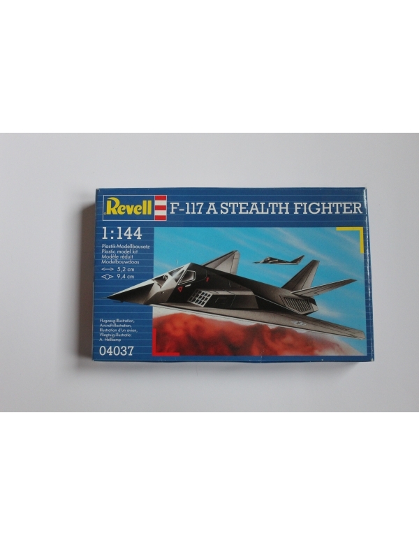 Revell F117